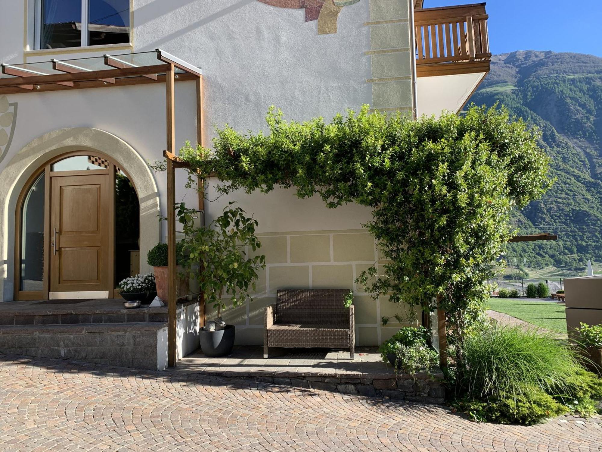 Niedermaierhof Villa กาสเตลเบลโล ภายนอก รูปภาพ
